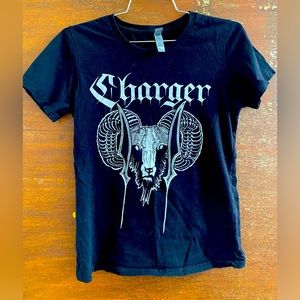 Charger band tee Ladies Medium
